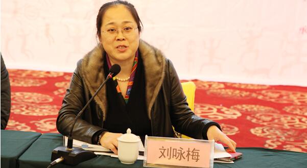 劉詠梅簡(jiǎn)歷：廣西自治區(qū)政協(xié)副主席劉詠梅，曾任廣西黨委宣傳部副部長(zhǎng)、婦聯(lián)主席，梧州副市長(zhǎng)