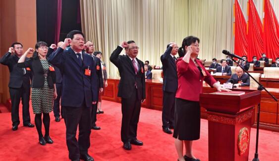 白松濤任玉林市長，楊紅任玉林市人大主任，駱華中、趙翔任副主任，陳昭祺任人大秘書長（簡歷）