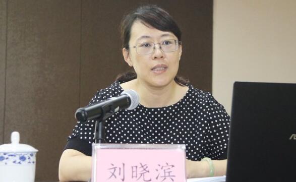 劉曉濱簡歷：廣西黨委組織部部務(wù)會成員、遠(yuǎn)程辦主任劉曉濱，曾任廣西組織部公務(wù)員一處處長