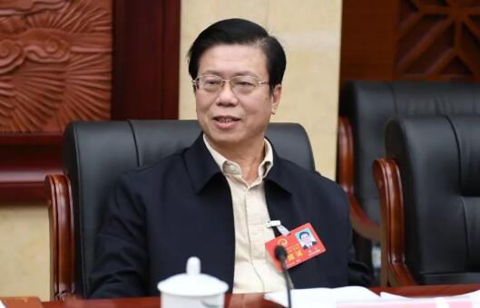 徐貴被查被抓，欽州市人大副主任徐貴，曾任欽州市副書(shū)記，河池市委常委、宣傳部長(zhǎng)、副市長(zhǎng)（徐貴簡(jiǎn)歷）