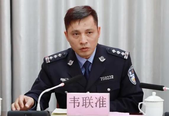 韋聯(lián)準簡歷：河池市巴馬縣副縣長、公安局局長韋聯(lián)準，曾任河池市公安局刑偵支隊長