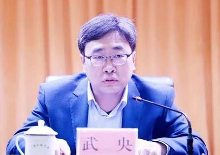 武央簡(jiǎn)介：廣西自治區(qū)黨委金融辦副主任武央，曾任廣西統(tǒng)計(jì)局局長(zhǎng)，吳建新不再任（吳建新簡(jiǎn)歷）
