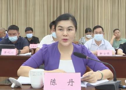 陳丹簡歷：百色平果市政協(xié)副主席陳丹，曾任平果市委常委、宣傳部部長