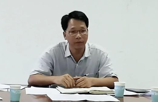 陳文初簡歷：北海市海城區(qū)委副書記、區(qū)長陳文初，曾任北海市交通局局長，鐵山港區(qū)委副書記、政法委書記