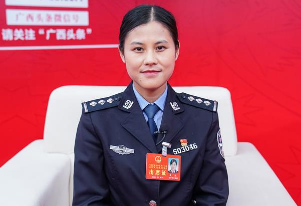 黃墁簡歷：玉林市容縣公安局政委黃墁，曾任玉林市公安局刑事偵查支隊副支隊長