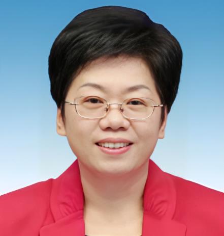 陳奕君任廣西自治區(qū)黨委常委、宣傳部部長(zhǎng)，曾任浙江省委常委、秘書(shū)長(zhǎng)，浙江省副省長(zhǎng)